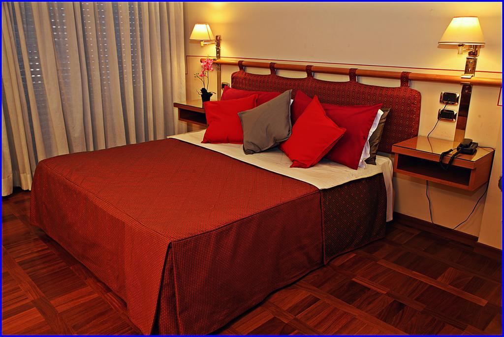 Hotel Meeting Ciampino Exterior photo